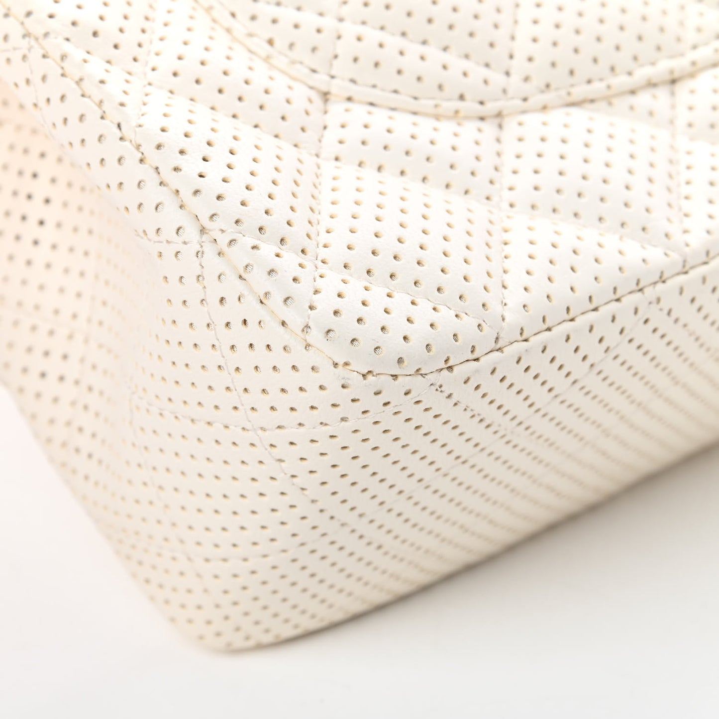 Lambskin Perforated Jumbo Single Flap White
