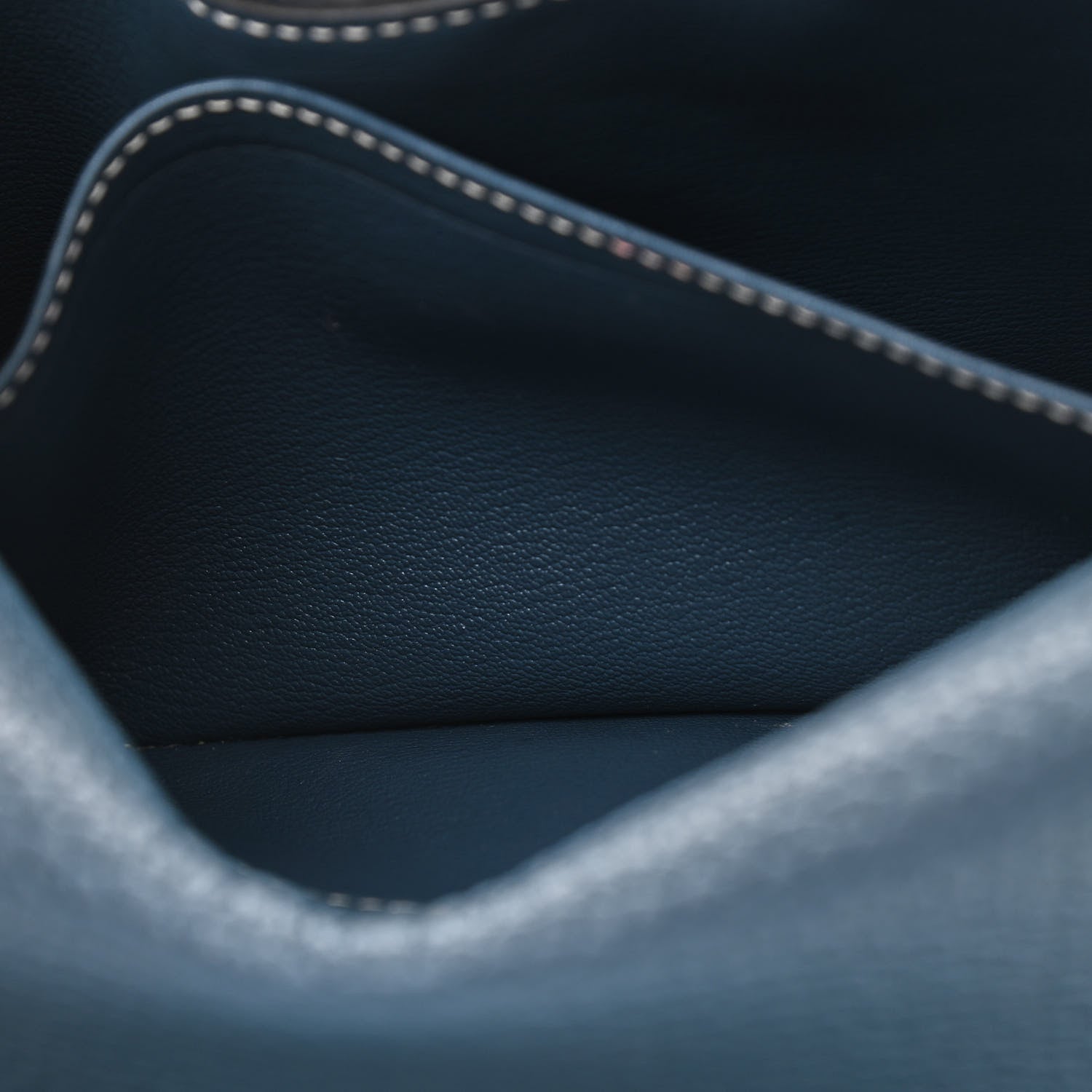 Hermes Taurillon Clemence Sac Roulis 23 Bleu Jean 10 of 13