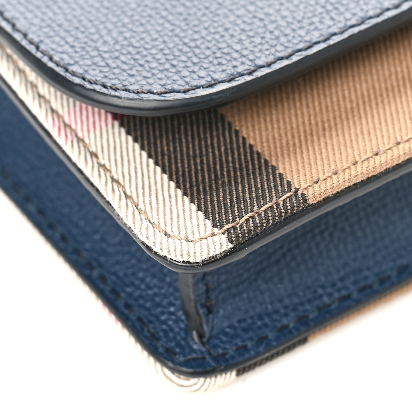 Grained Calfskin House Check Tartan Mix Hampshire Wallet On Chain Navy