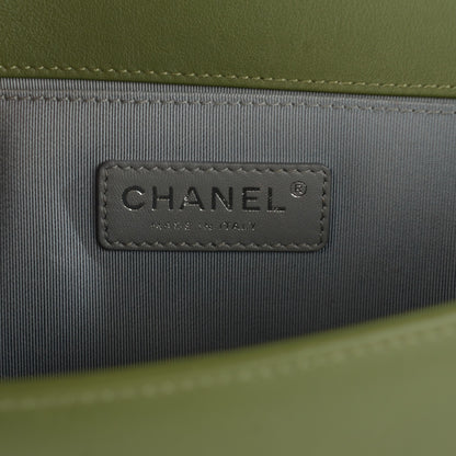 Chanel Calfskin Chevron Medium Boy Flap Green 6 of 8