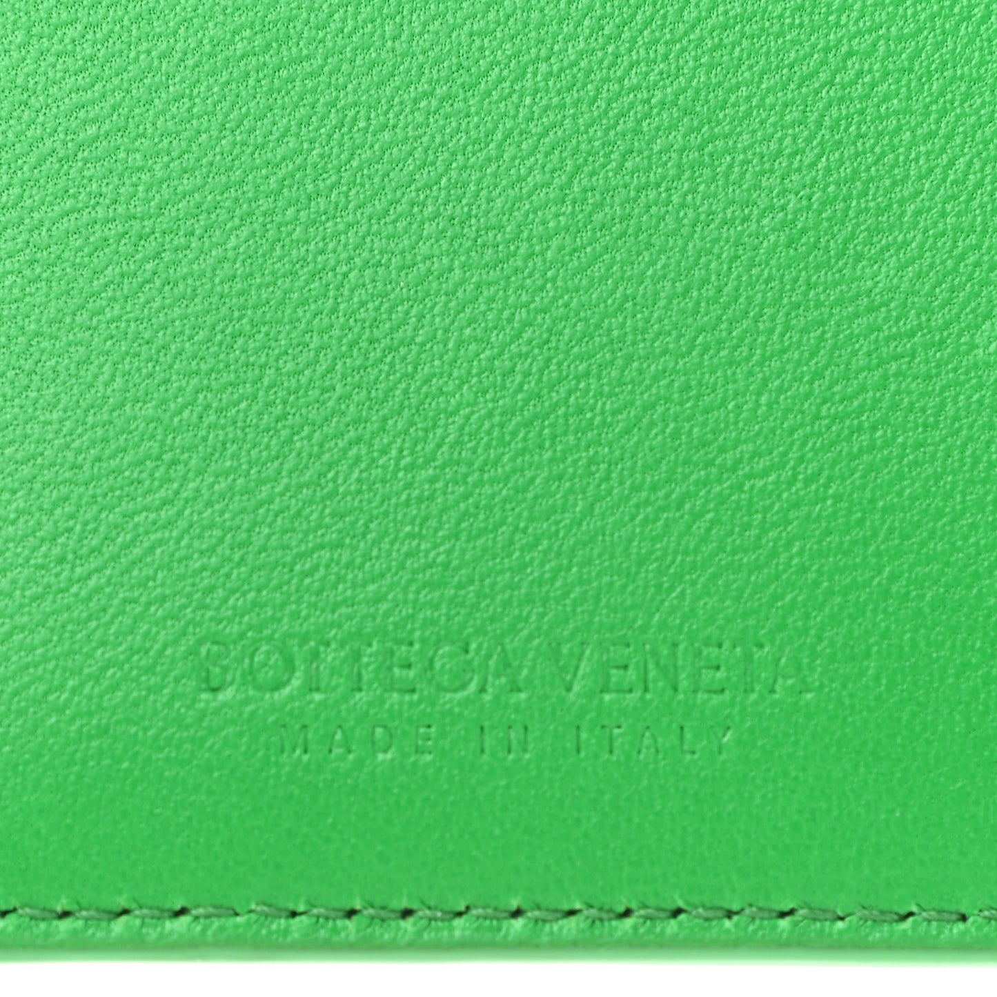 Nappa Maxi Intrecciato Zip Card Holder Parakeet