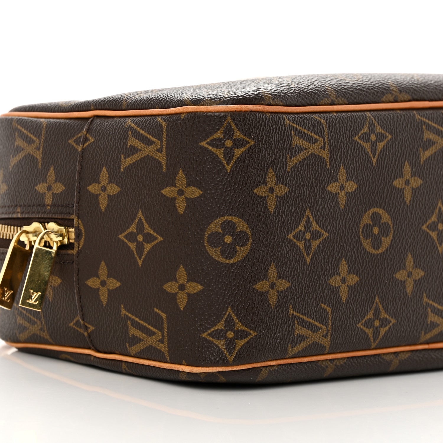 Louis Vuitton Monogram Cite MM 8 of 12