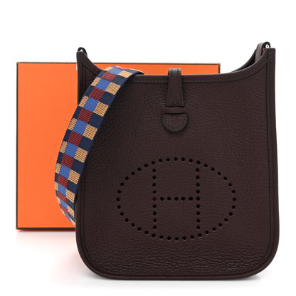 Hermes Taurillon Clemence Maxi Quadrille Evelyne TPM Rouge Sellier Bleu Bill Biscuit Rouge H 9 of 9