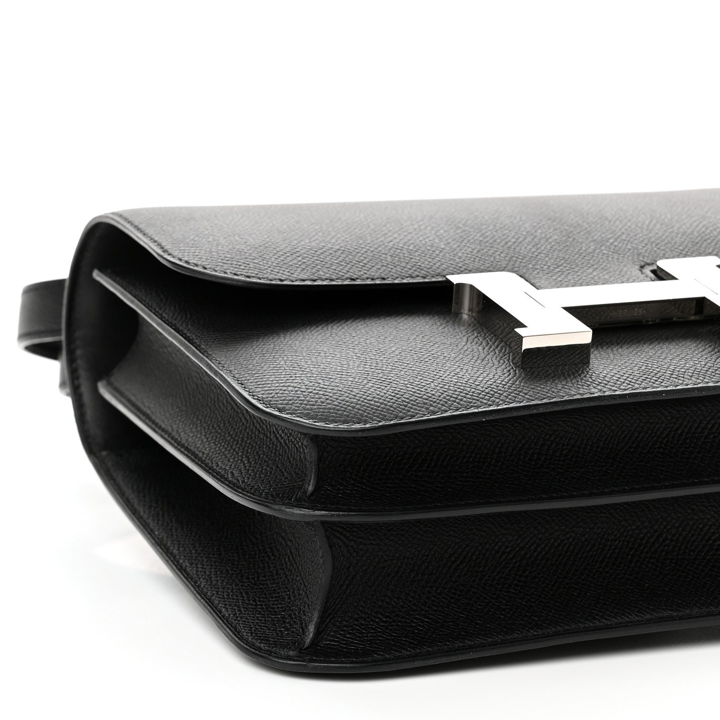 Epsom Constance 24 Black