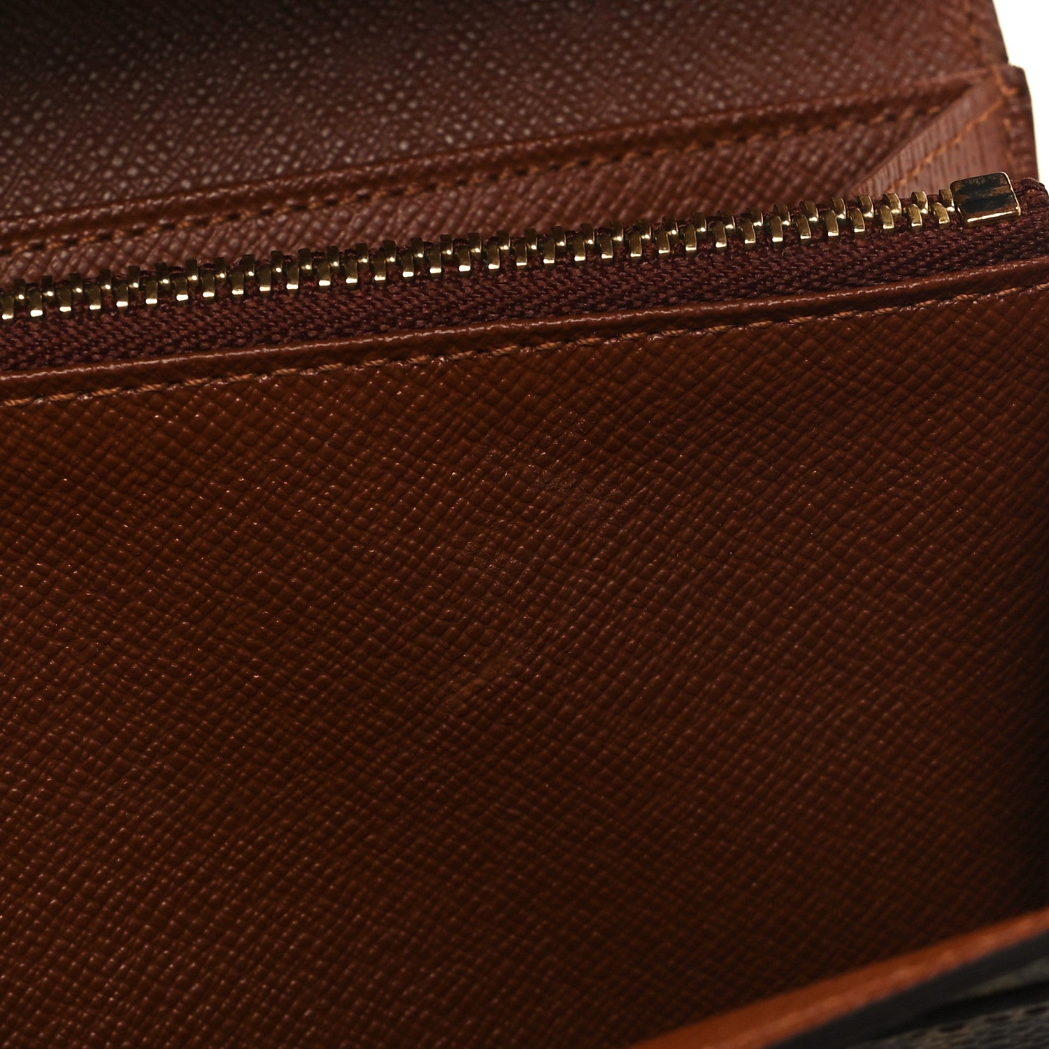 Louis Vuitton Monogram Sarah Wallet 10 of 10