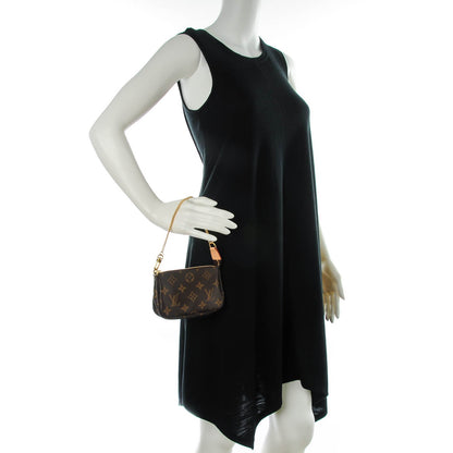 Louis Vuitton Monogram Mini Pochette Accessories 2 of 7