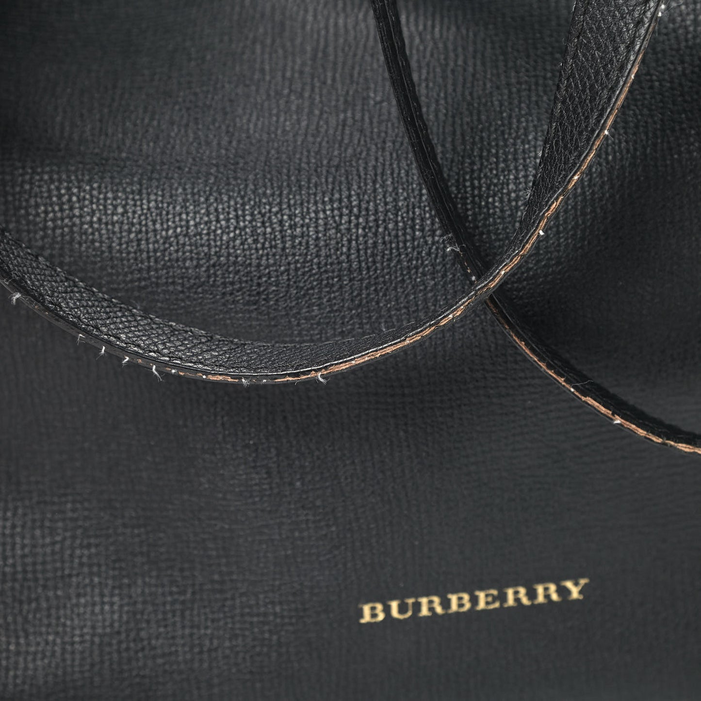 Grainy Calfskin House Check Small Canterbury Black