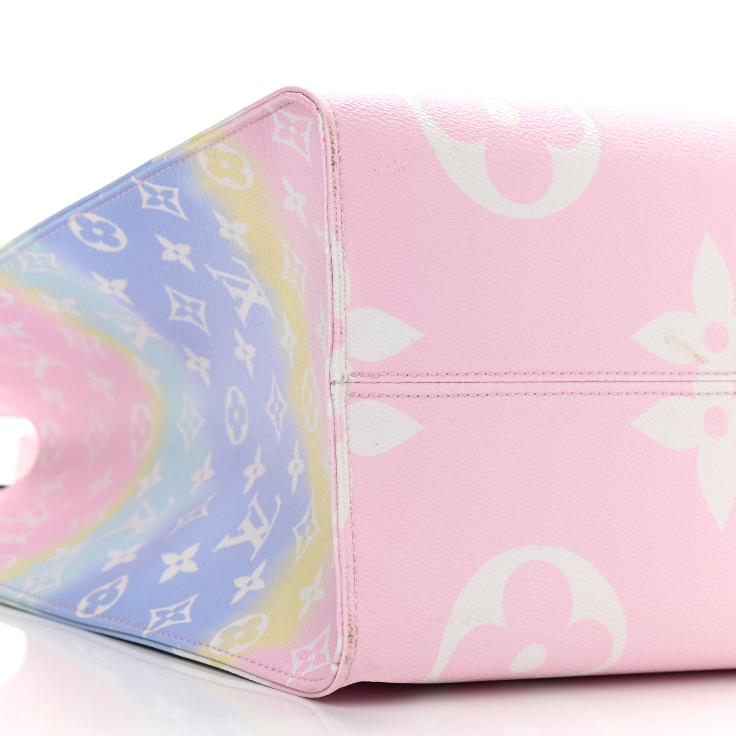 Louis Vuitton Monogram Escale Onthego GM Pastel 9 of 10