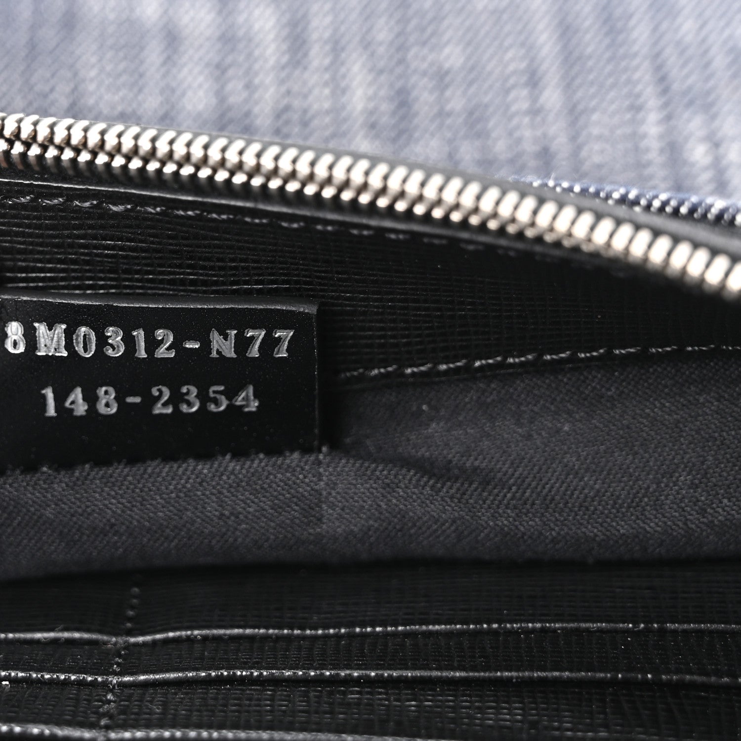 Fndiページ Fendi Denim 2Jours Clutch Blue Black 1851648 – FASHIONPHILE