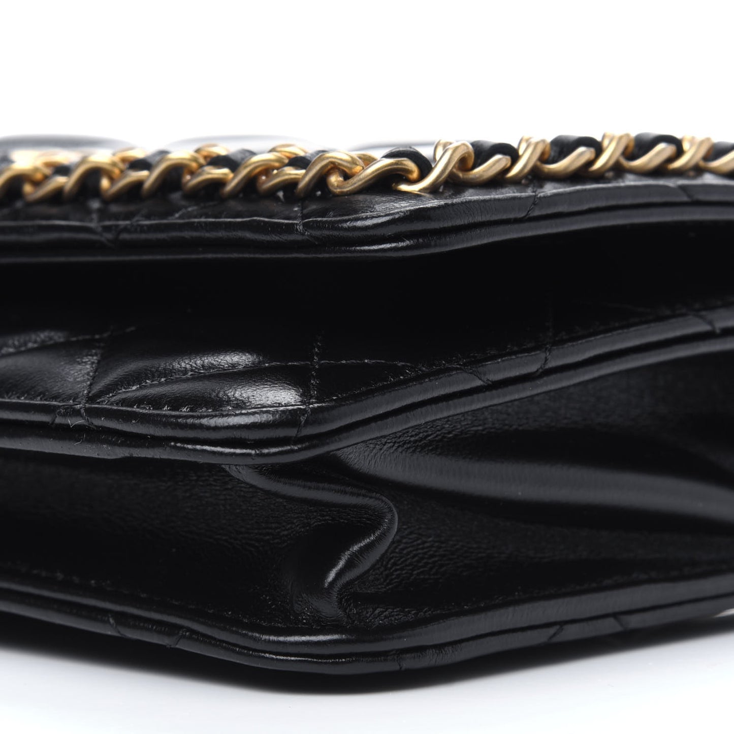 Lambskin Quilted Chain Around Wallet On Chain WOC Black