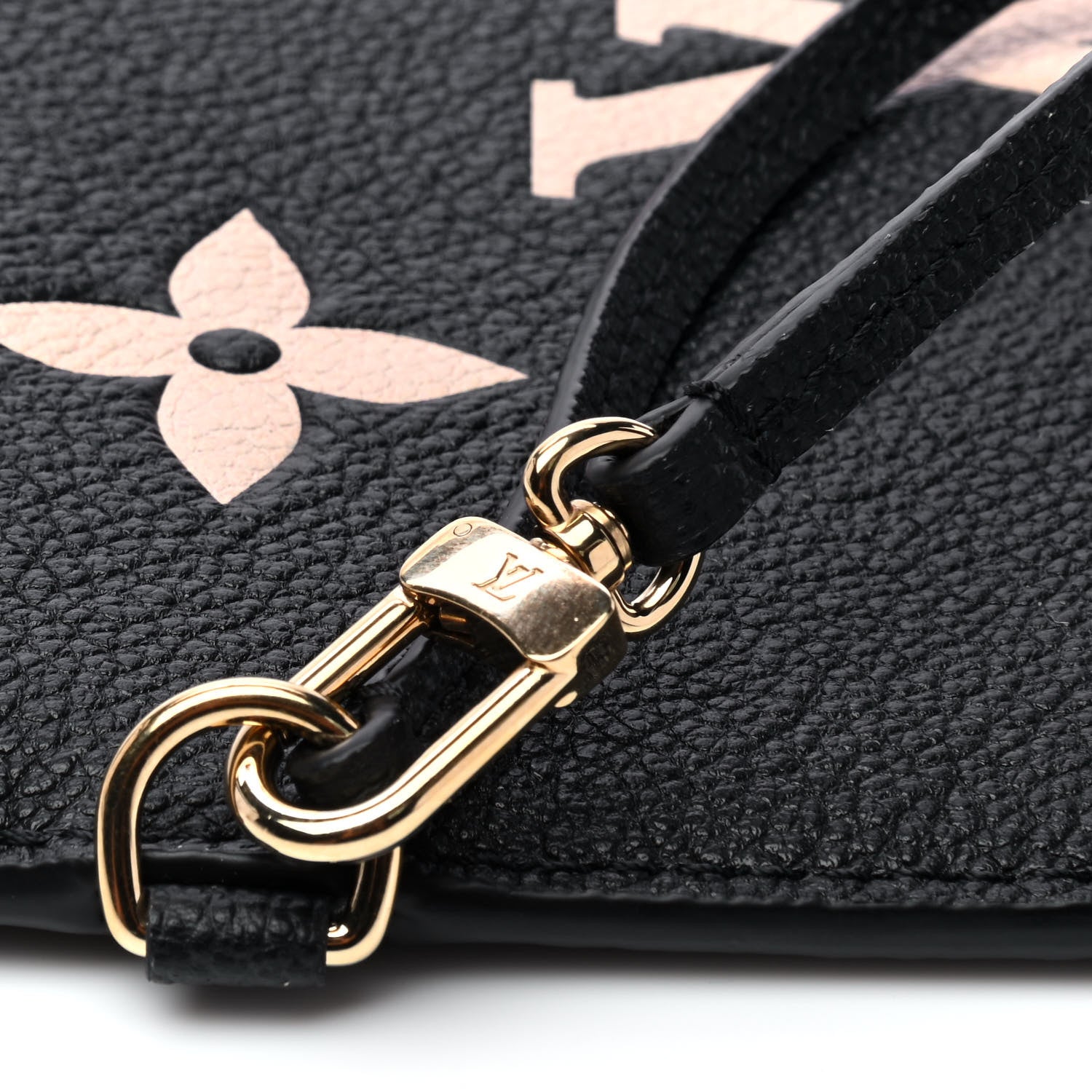 Louis Vuitton Empreinte Monogram Giant Neonoe MM Pochette Black Beige 5 of 5