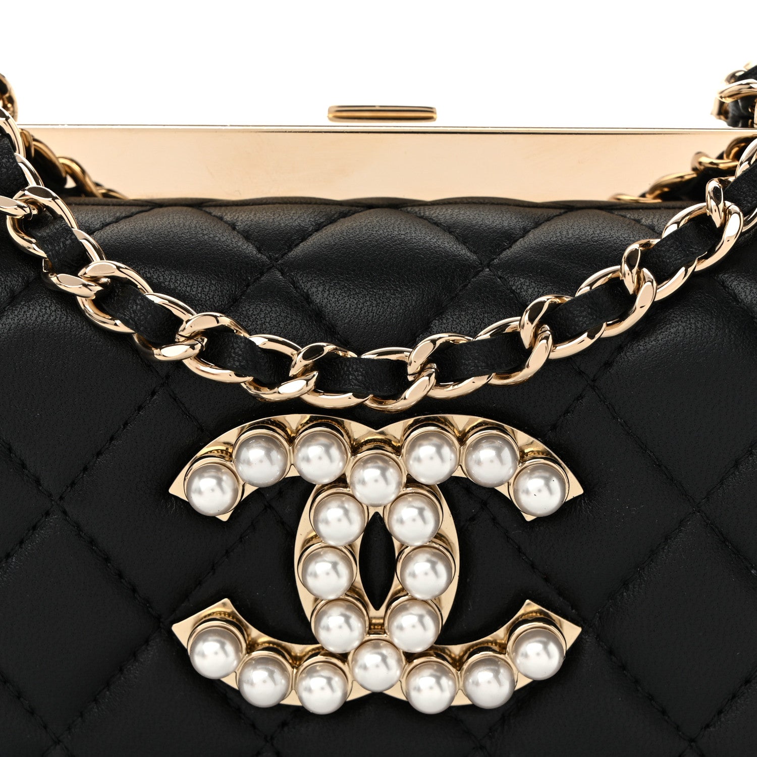 Chanel Lambskin Quilted Pearl CC Vanity Case Black 8 of 10