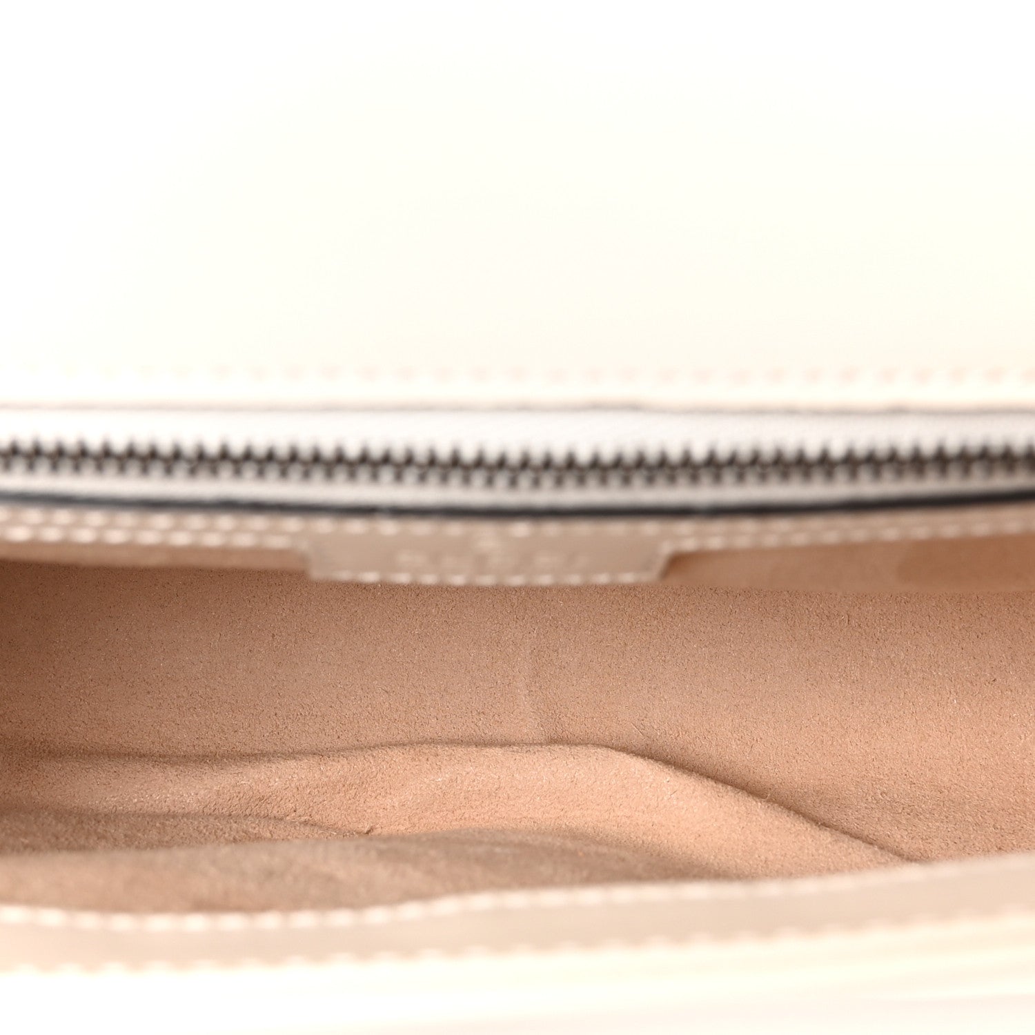 Gucci Calfskin Matelasse Small GG Marmont Shoulder Bag White 5 of 10