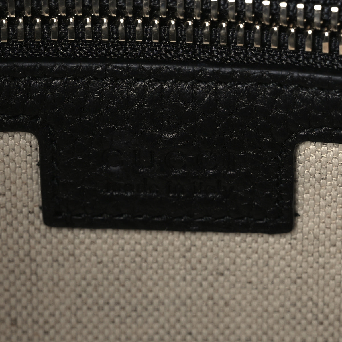 Piuma Calfskin Jumbo GG Embossed Medium Messenger Bag Black