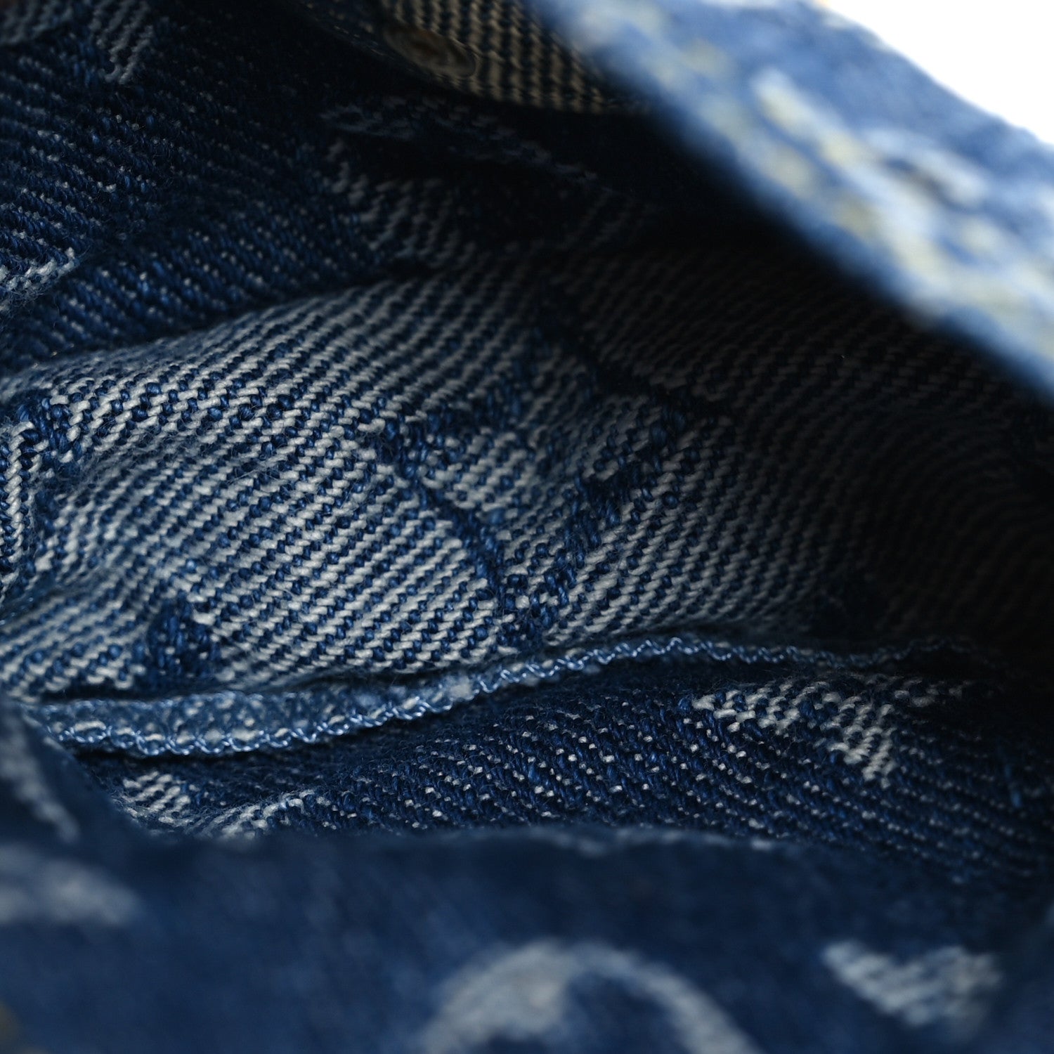 Louis Vuitton Denim Fairfax Pochette Blue 5 of 15