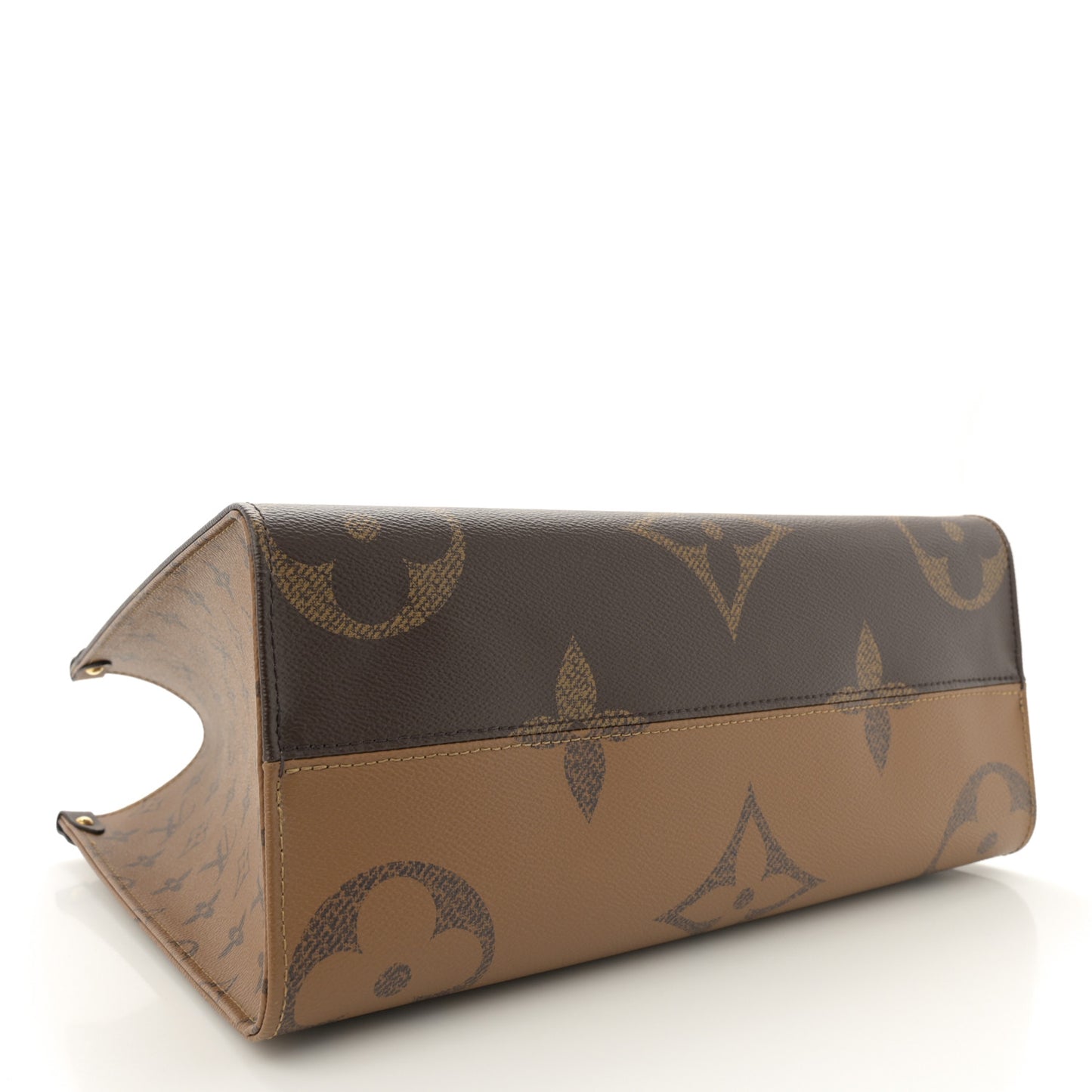 Reverse Monogram Giant Onthego MM