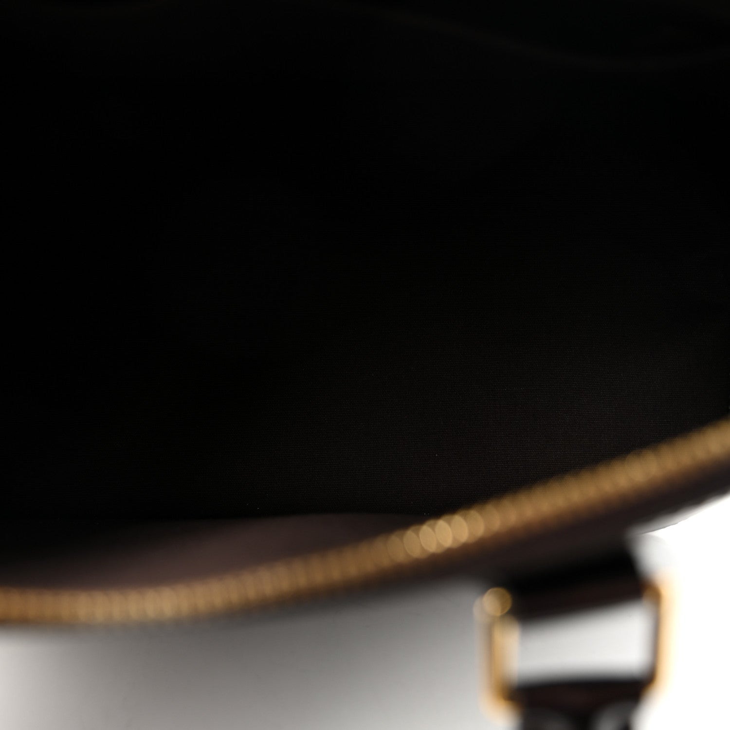 Louis Vuitton Vernis Alma PM Amarante 4 of 8
