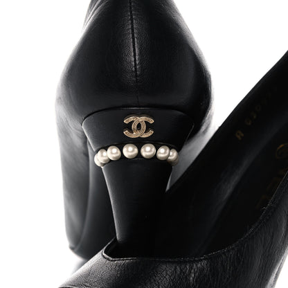 Chanel Lambskin Cap Toe Pearl Pumps 35 Black 9 of 11