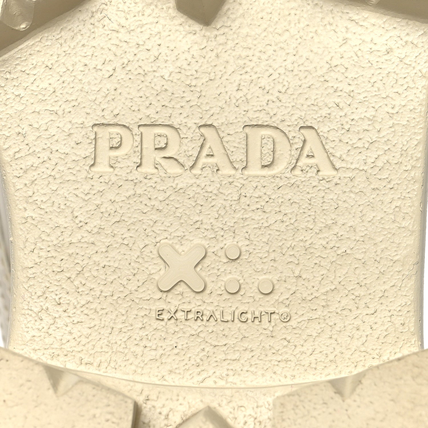 Prada Spazzolato Rois Re-Nylon Metal Triangle Logo Monolith Pouch Pocket 55mm Boots 38.5 Deserto 7 of 9