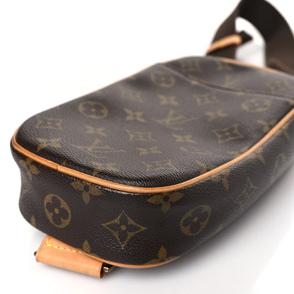 Louis Vuitton Monogram Pochette Gange 8 of 8