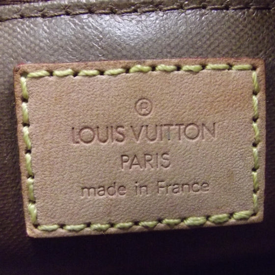 Louis Vuitton Monogram Toiletry Bag 25 7 of 8