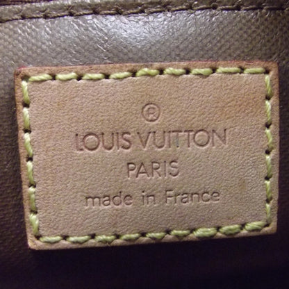 Louis Vuitton Monogram Toiletry Bag 25 7 of 8