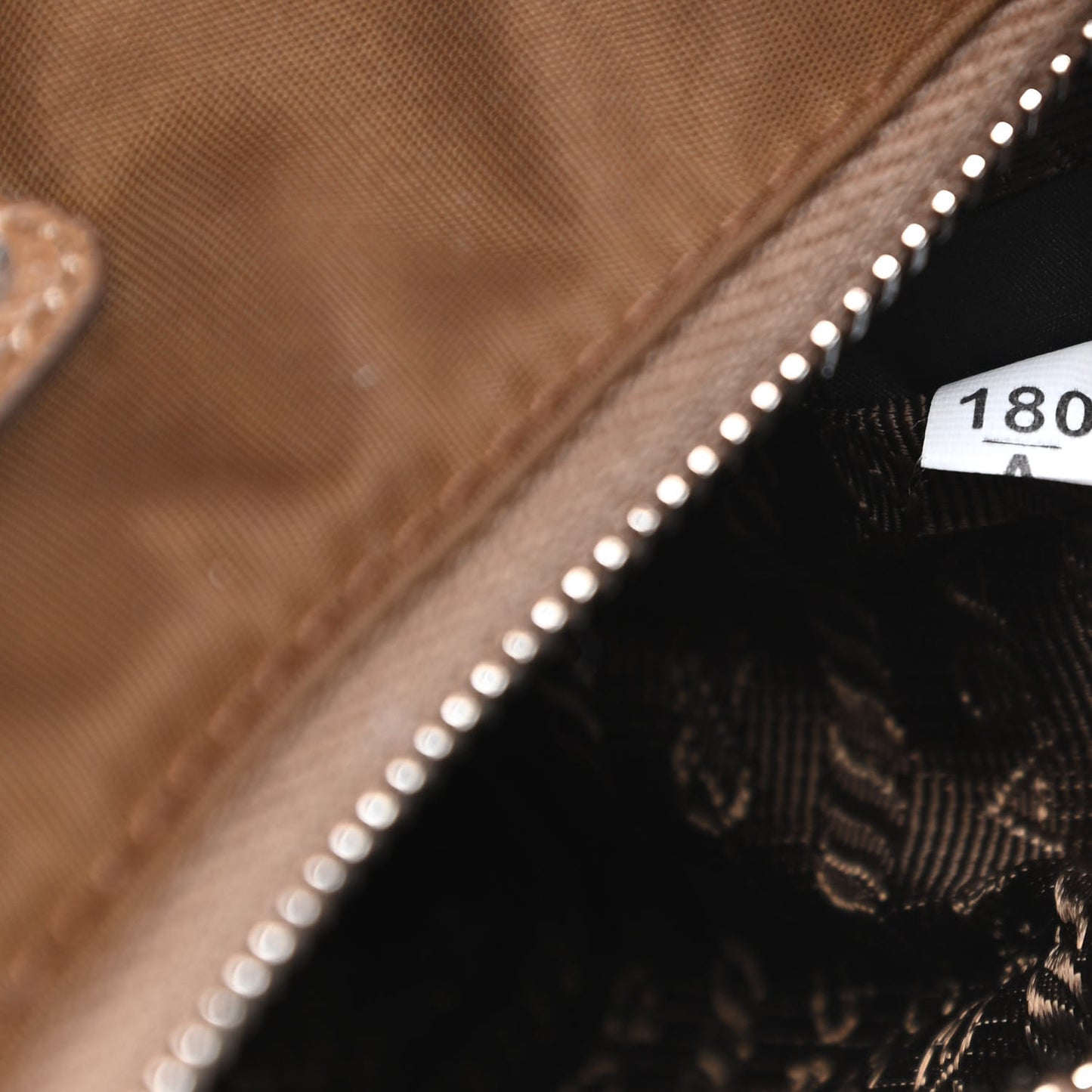 Tessuto Nylon Saffiano Re-Edition 2005 Shoulder Bag Cacao