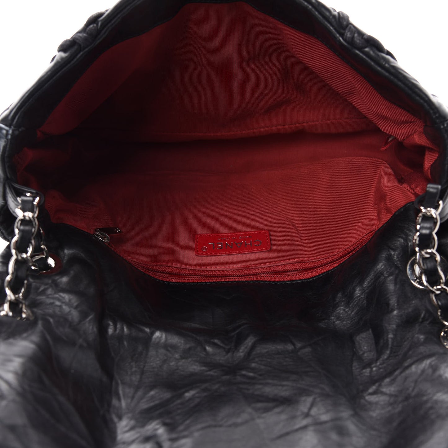 Calfskin Medium Ultra Stitch Flap Black