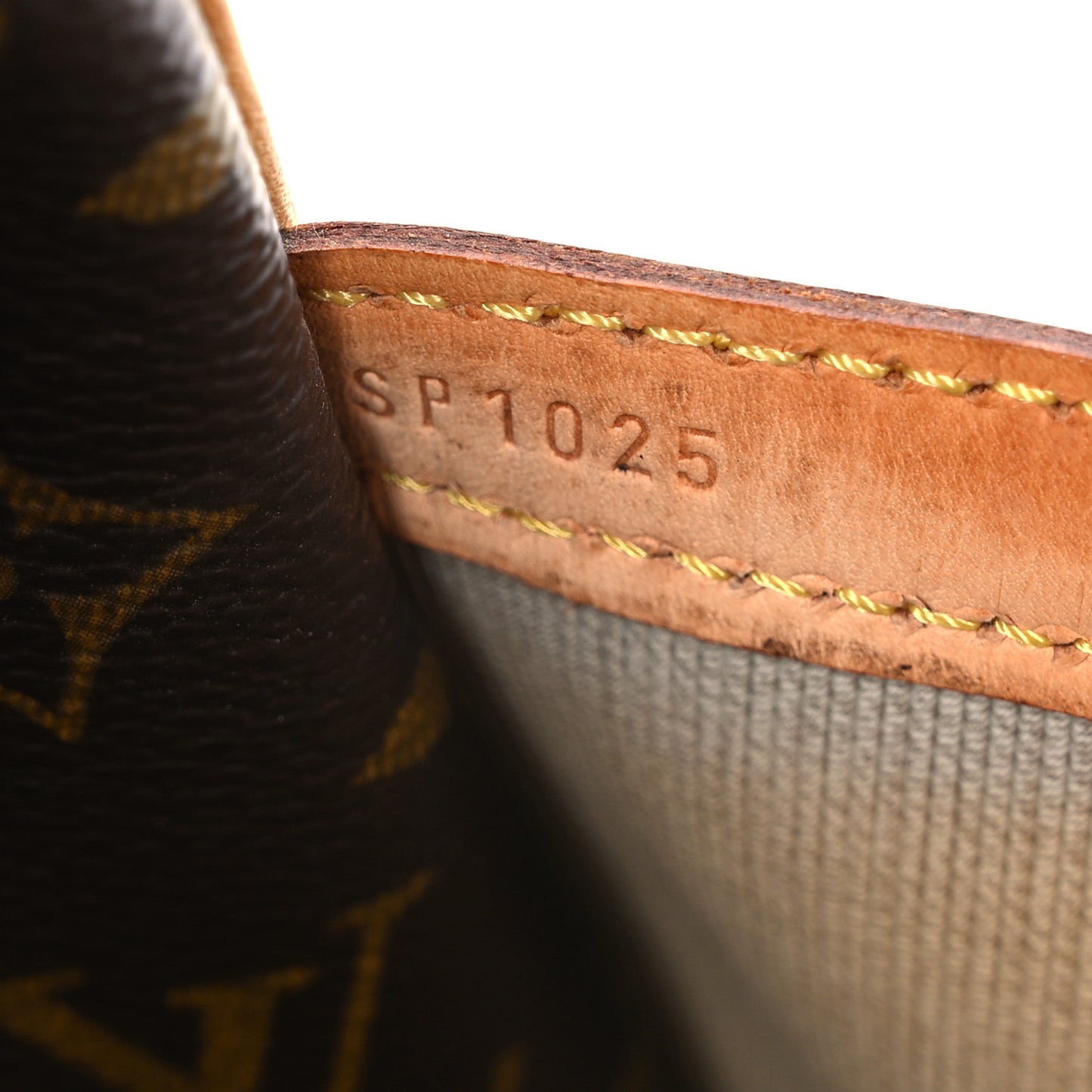 Monogram Reporter PM