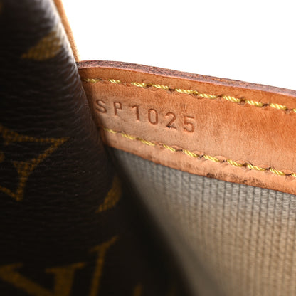 Louis Vuitton Monogram Reporter PM 6 of 10