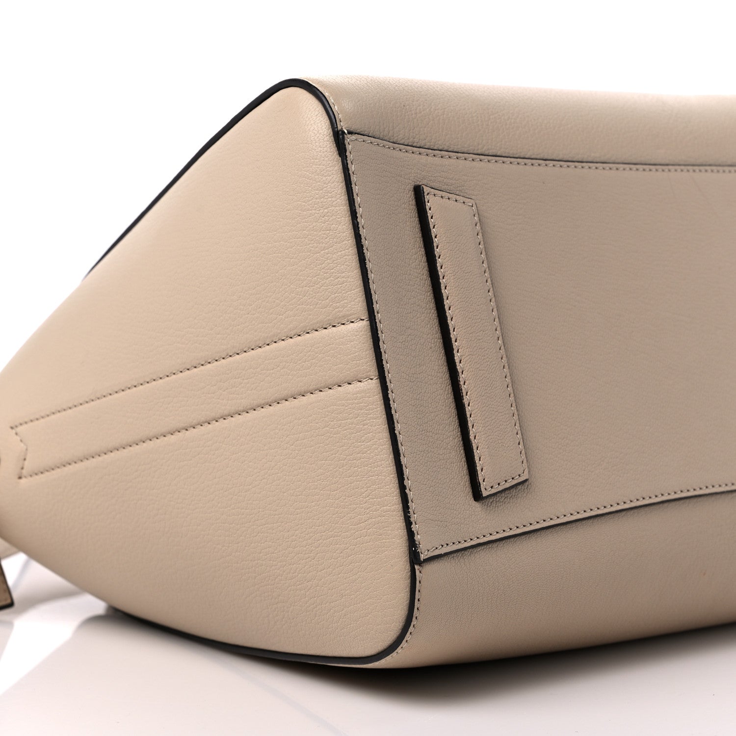 Givenchy Sugar Goatskin Medium Antigona Dune 8 of 10