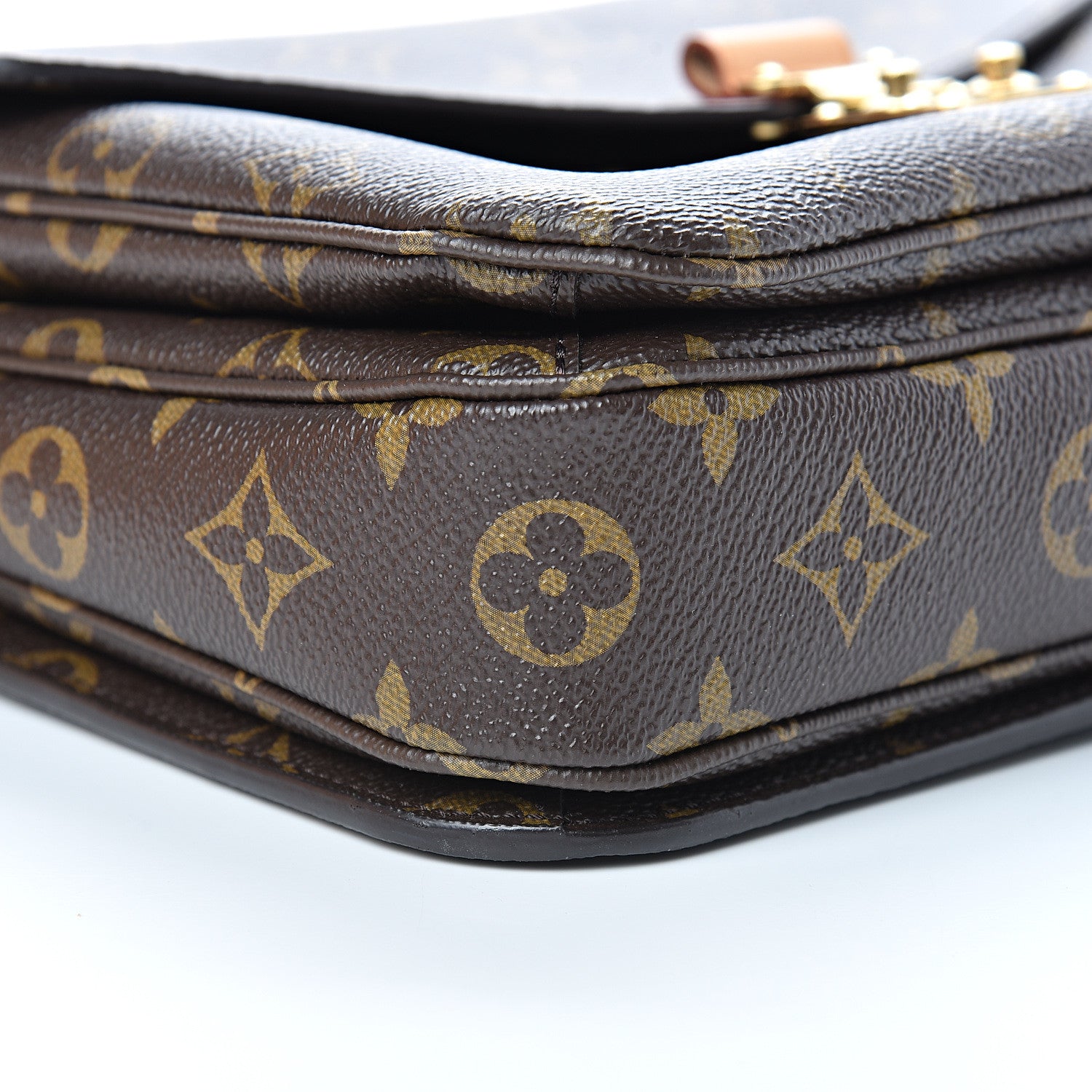 Louis Vuitton Monogram Pochette Metis 9 of 11
