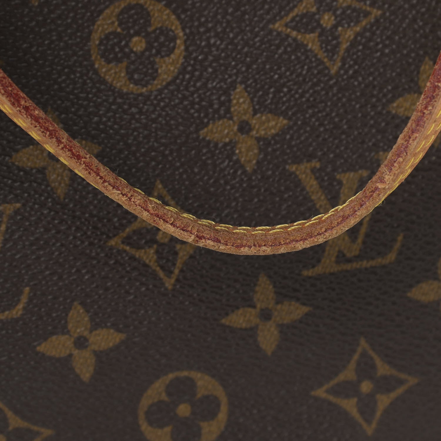 Louis Vuitton Monogram Neverfull MM 11 of 15