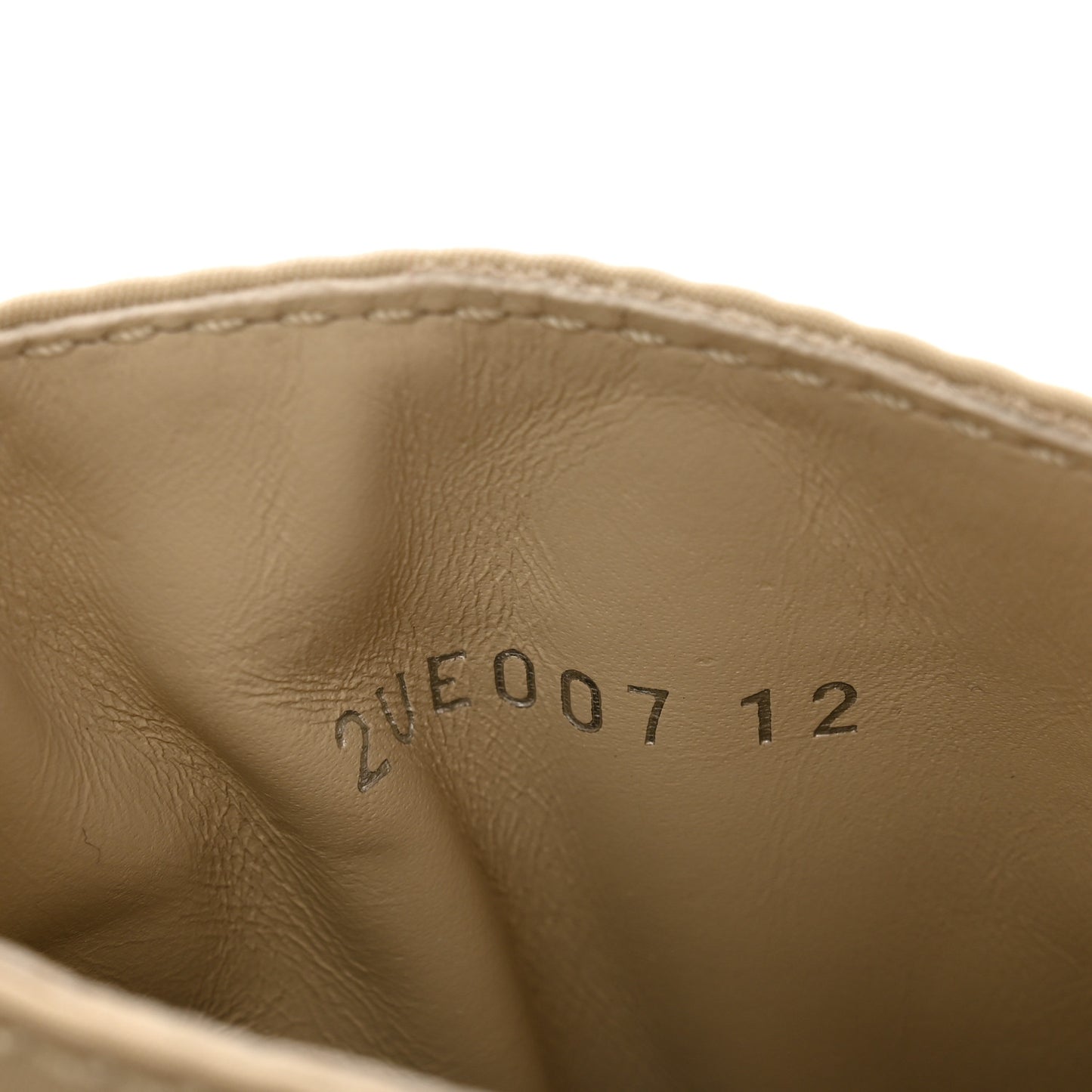 Spazzolato Rois Re-Nylon Metal Triangle Logo Monolith Pouch Pocket 55mm Boots 12 Deserto