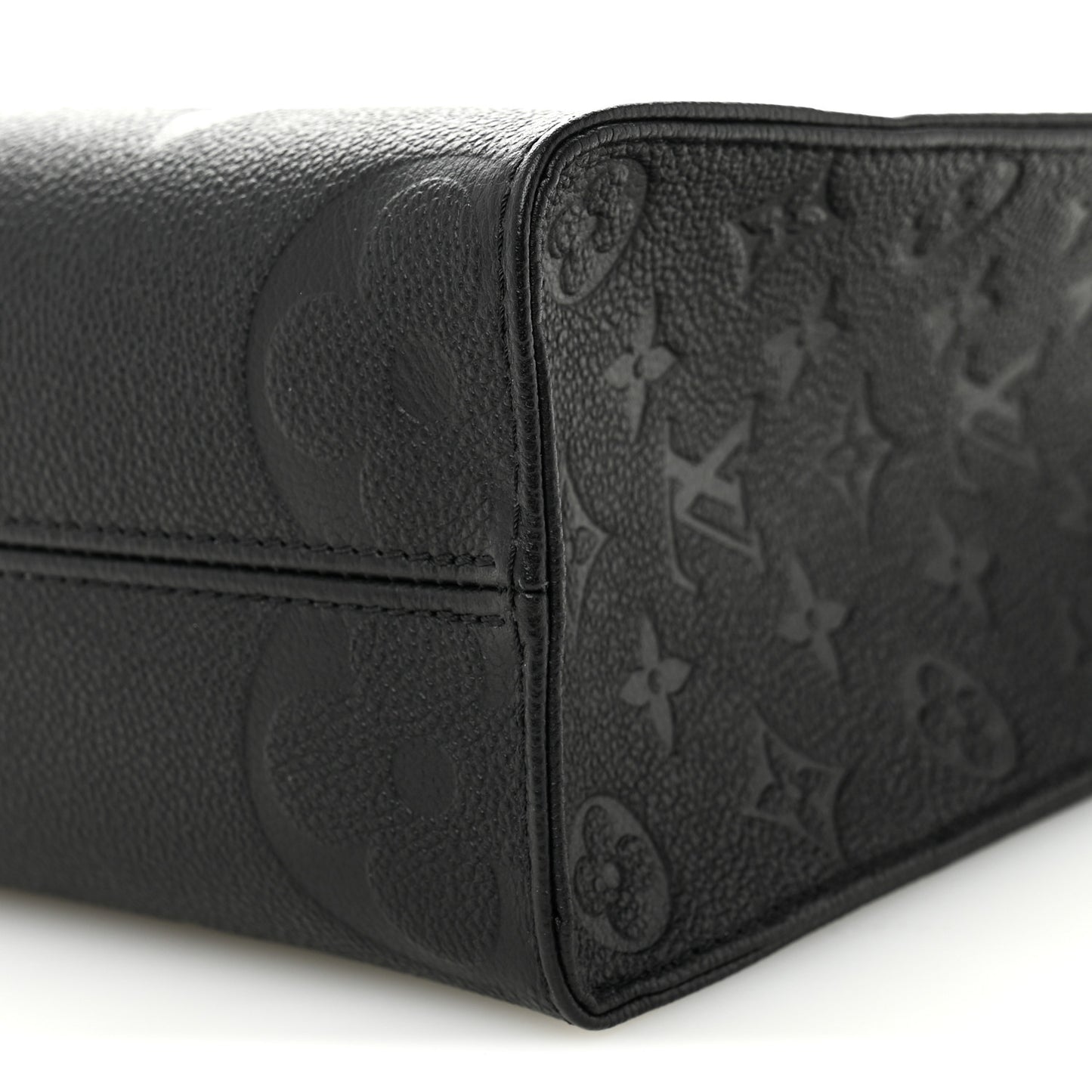 Empreinte Monogram Giant Onthego PM Black
