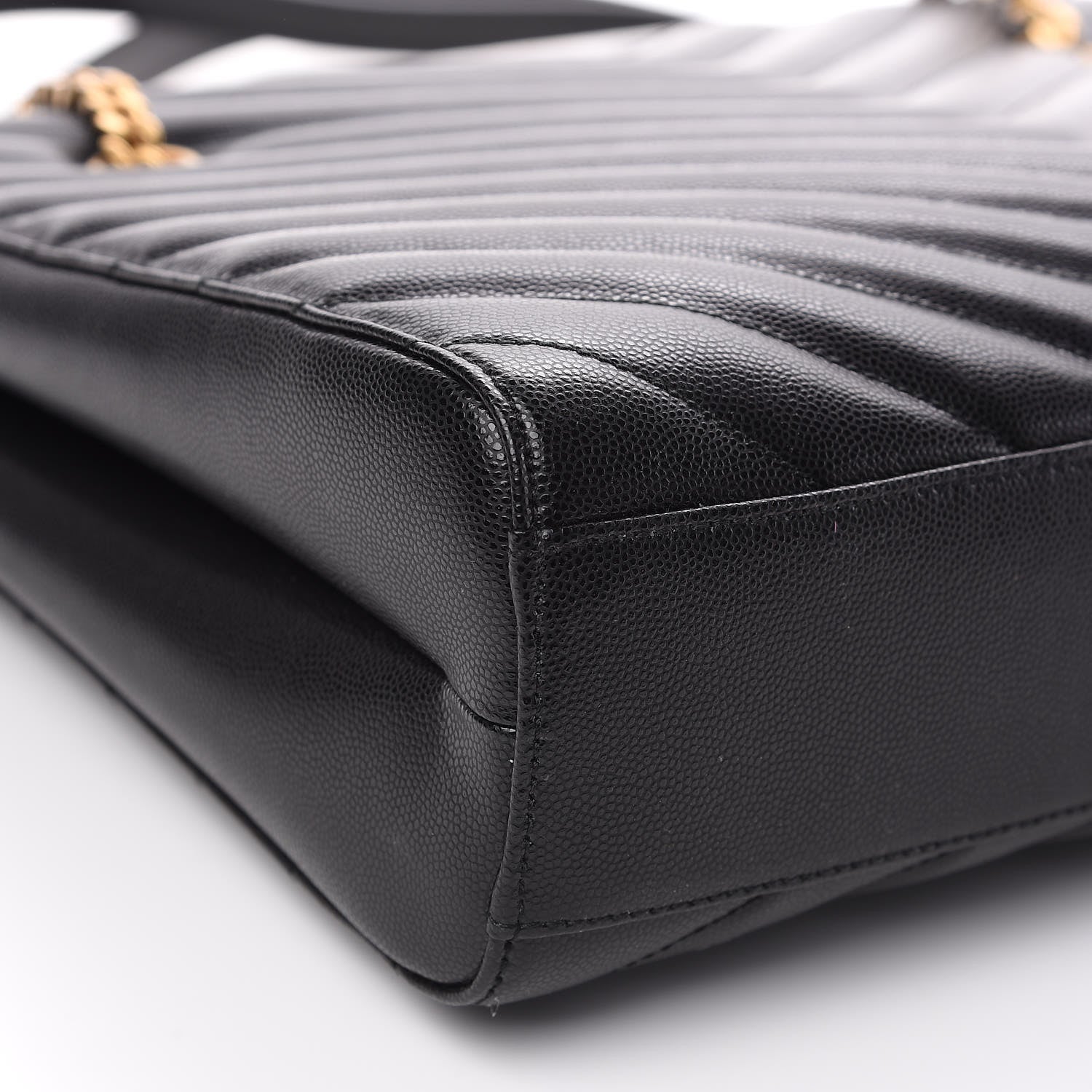 Saint Laurent Grain De Poudre Matelasse Chevron Medium Tribeca Shopping Bag Black 8 of 9
