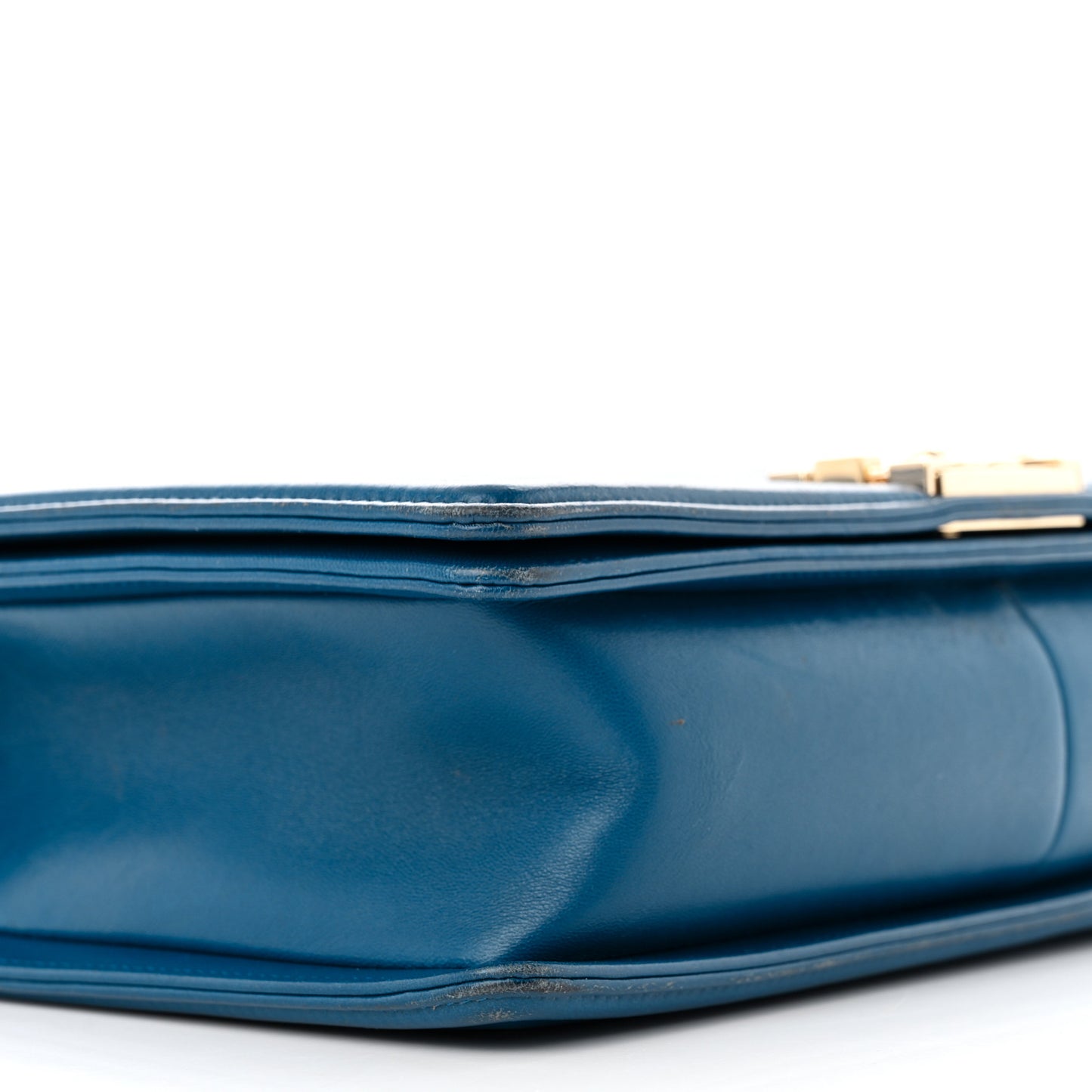 Lambskin Chevron Quilted New Medium Boy Flap Blue