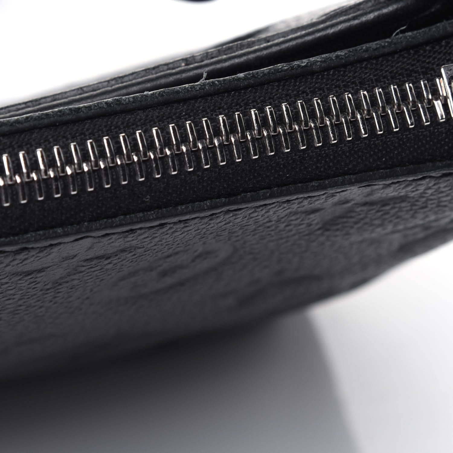 Louis Vuitton Empreinte Pallas Crossbody Black 19 of 21