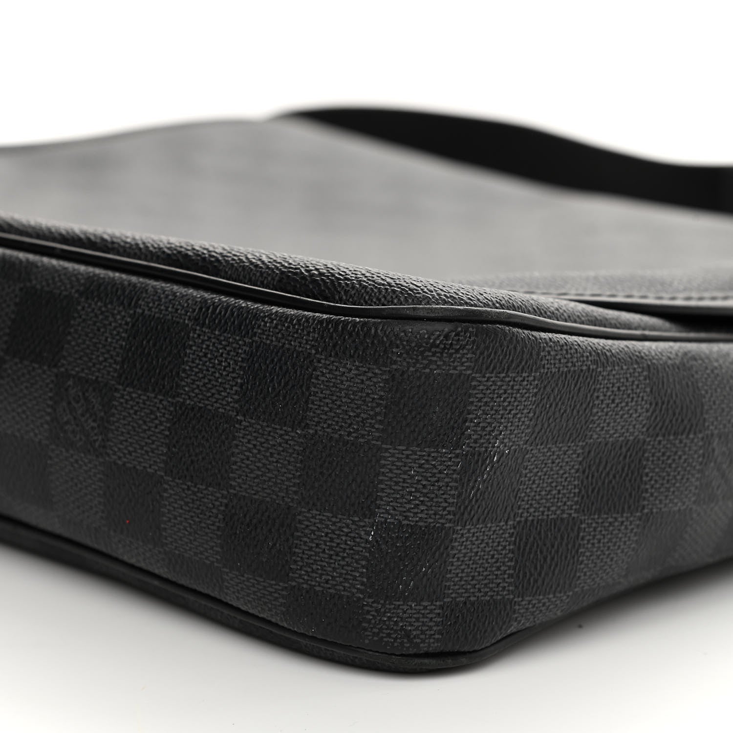 Louis Vuitton Damier Graphite Daniel MM 9 of 16