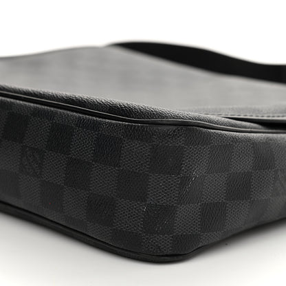 Louis Vuitton Damier Graphite Daniel MM 9 of 16