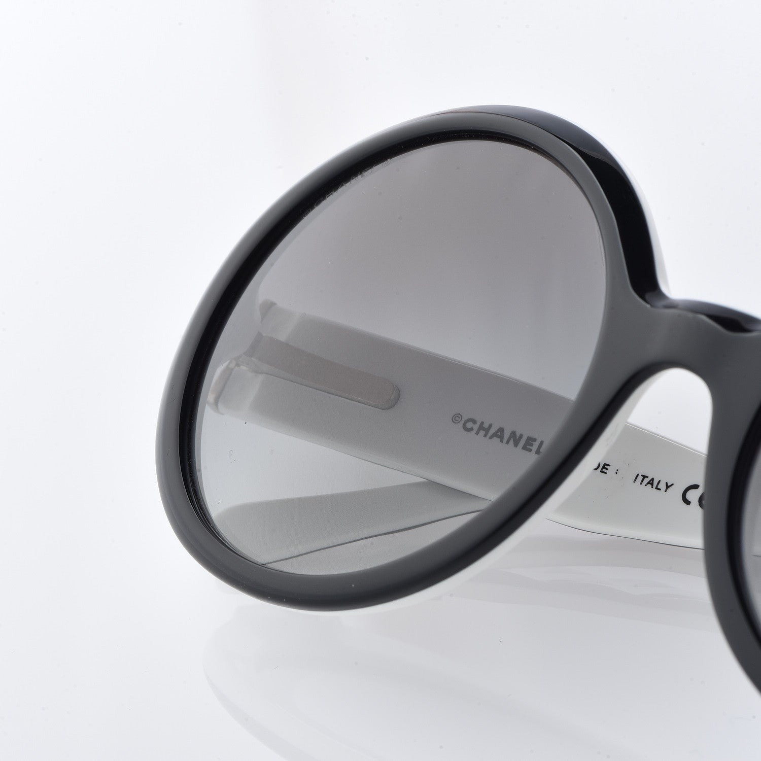 Chanel Quilted CC Mod Sunglasses 5120 Black White 9 of 10
