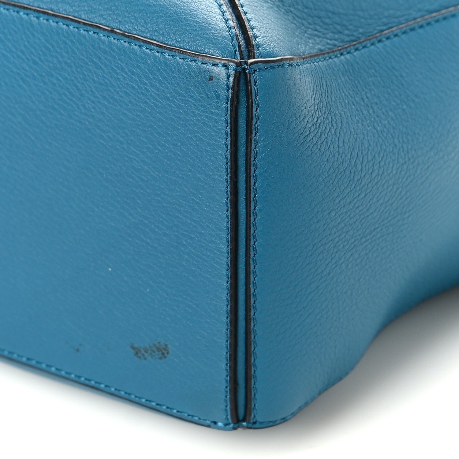 Loewe X SPIRITED AWAY Calfskin Bo Mouse Small Puzzle Bag Lagoon Blue 8 of 9