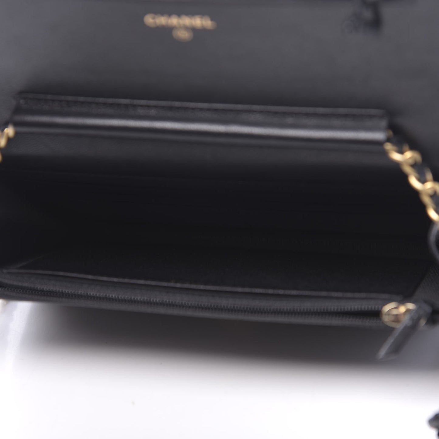Lambskin Quilted Infinity Wallet On Chain WOC Black