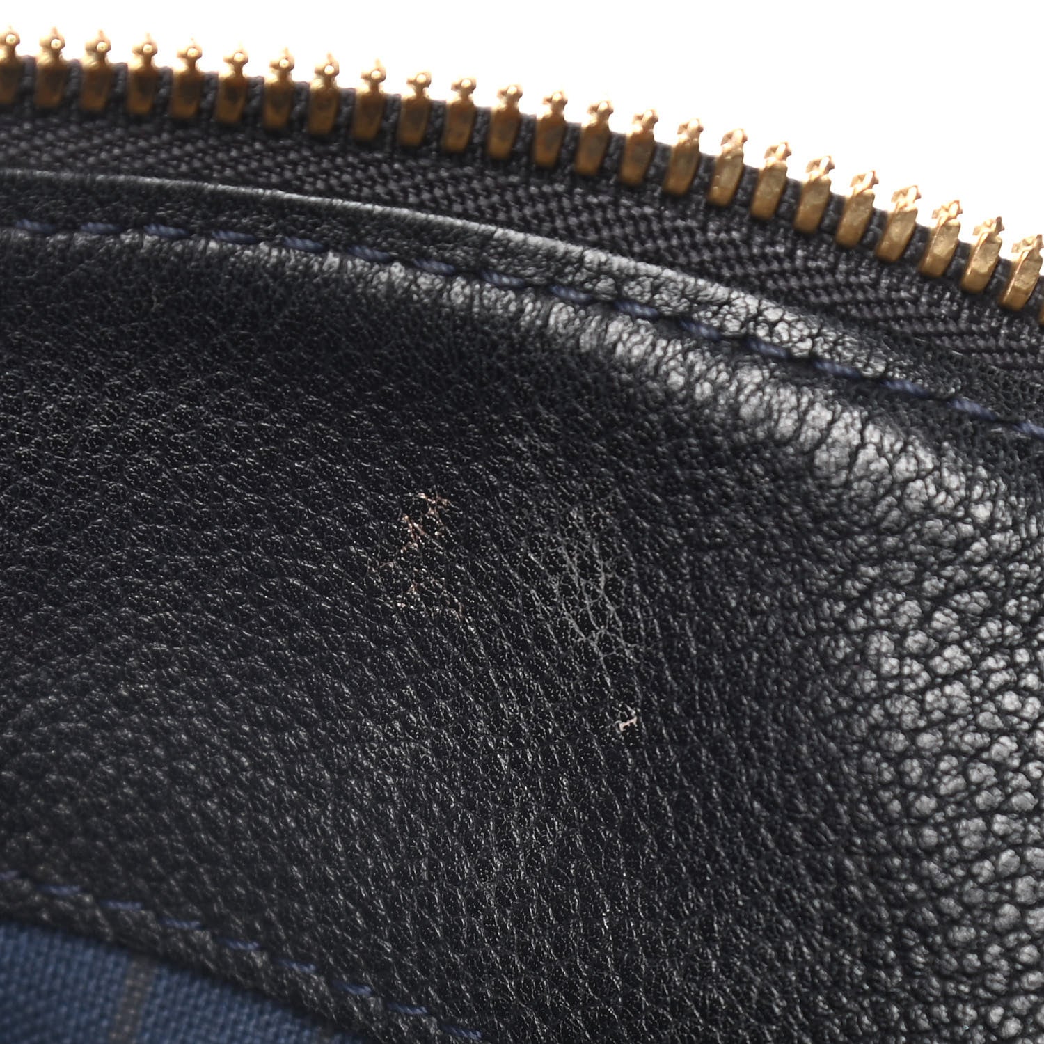 Louis Vuitton Empreinte Suede Audacieuse GM Infini 15 of 25