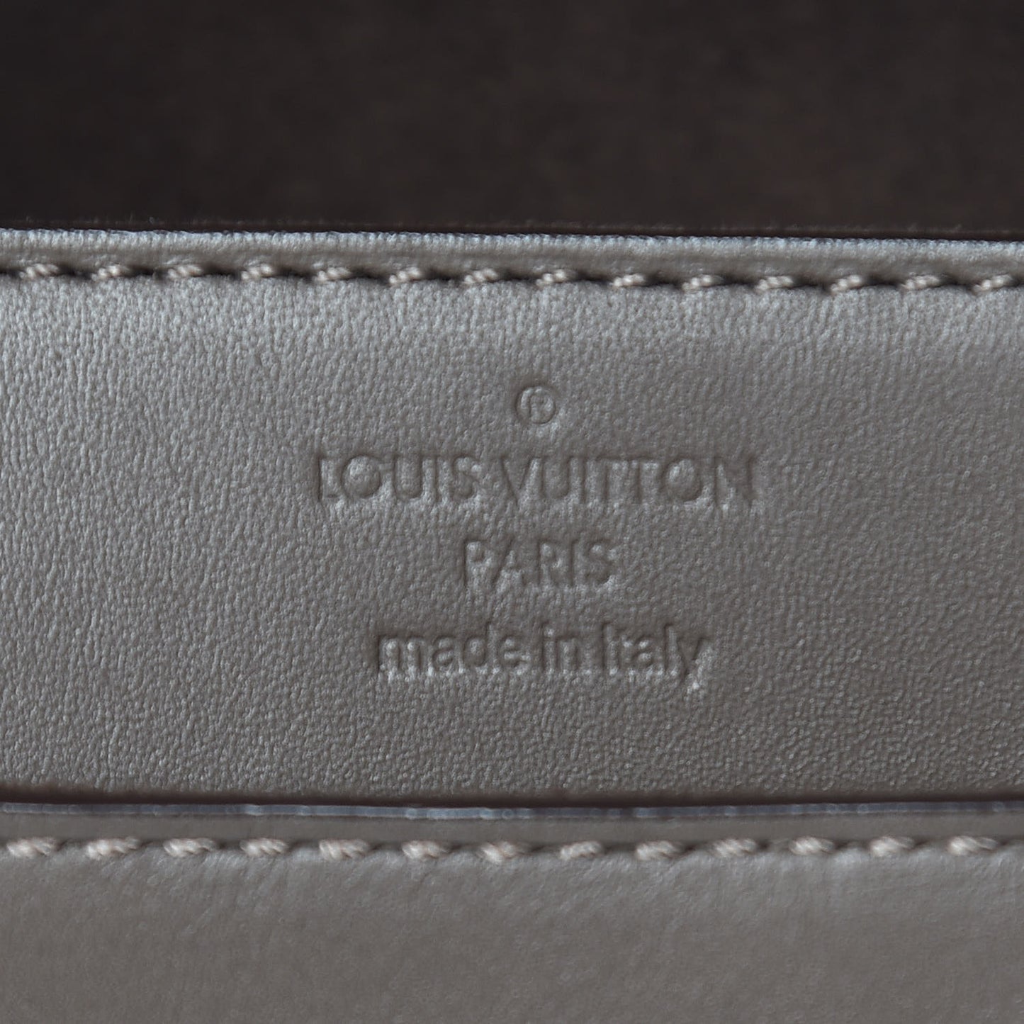 Calfskin Chain Louise GM Granit