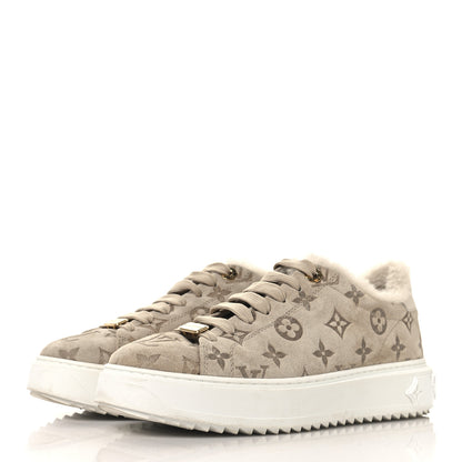 Louis Vuitton Suede Shearling Monogram Time Out Sneakers 39 Beige 4 of 9