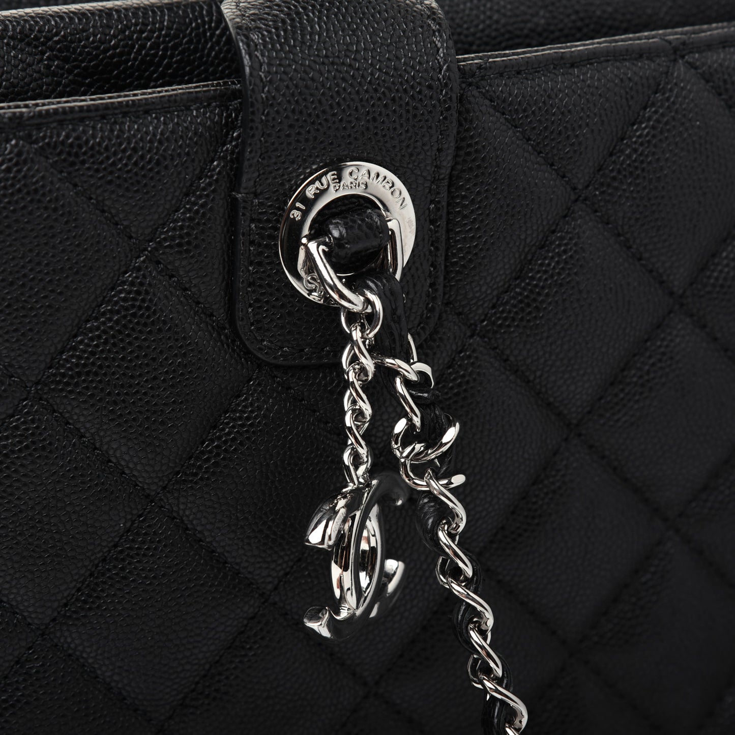 Caviar Quilted Urban Companion Top Handle Shopping Tote Black