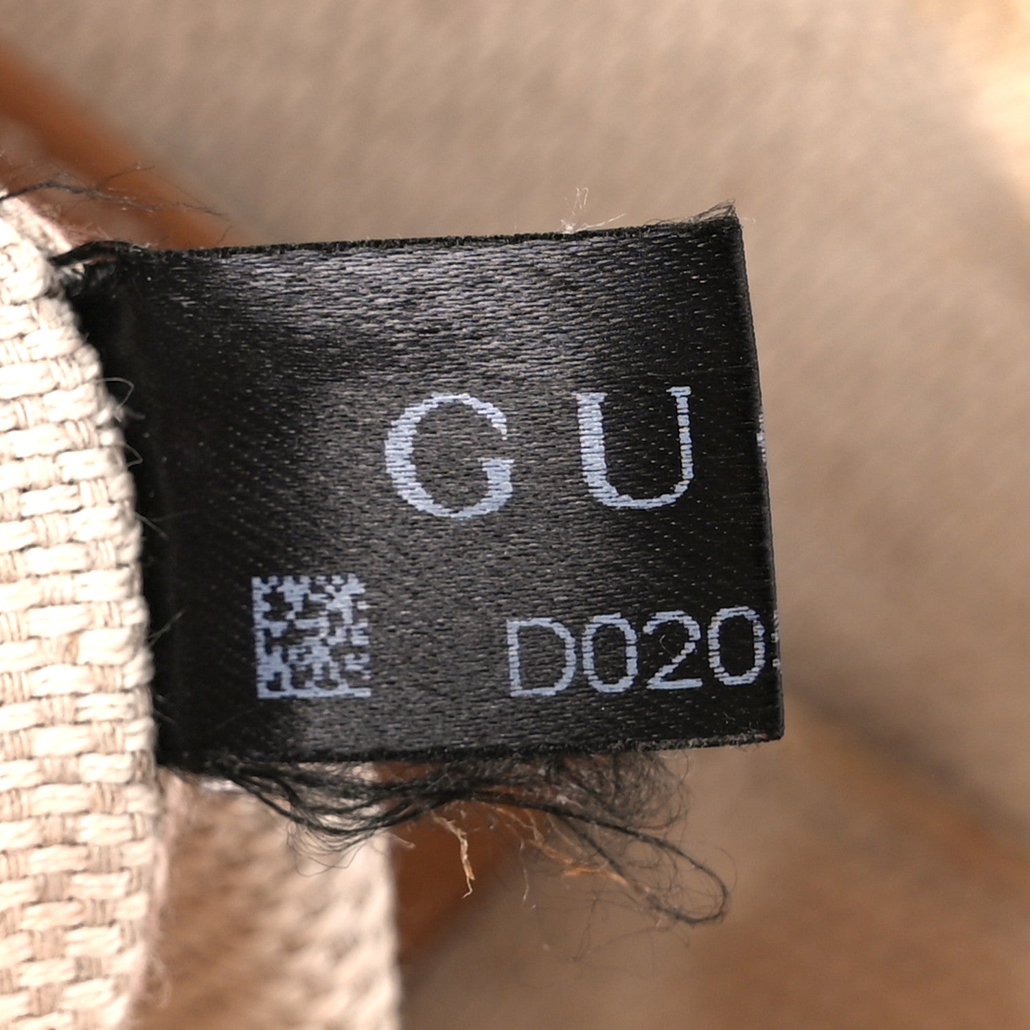 Gucci Pebbled Calfskin Small Soho Disco Bag Camelia 8 of 13