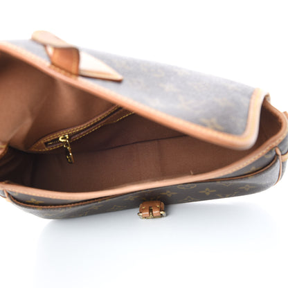 Louis Vuitton Monogram Sologne 5 of 16