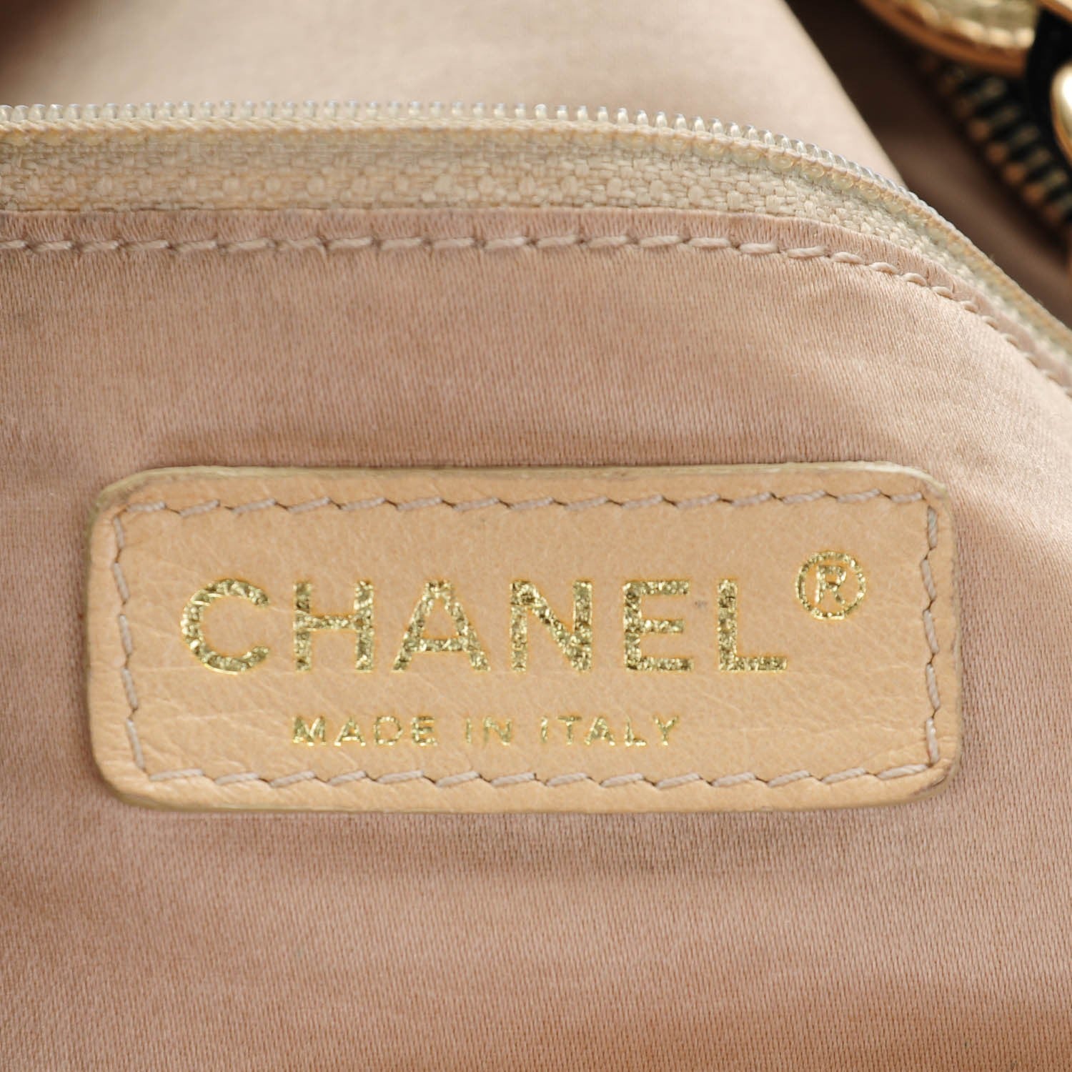 Chanel Vinyl XXL Rock and Chain Bowler Black 6 of 8